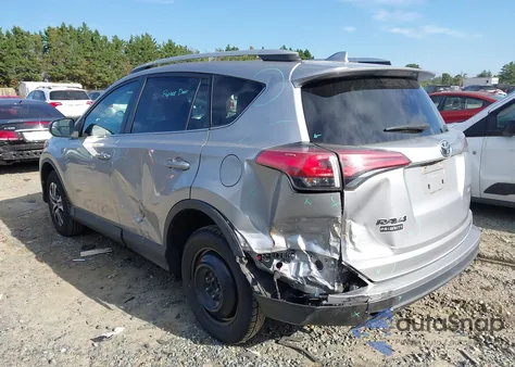 2016 Toyota Rav4 Le z USA, uszkodzony, nr VIN 2T3ZFREV7GW307055